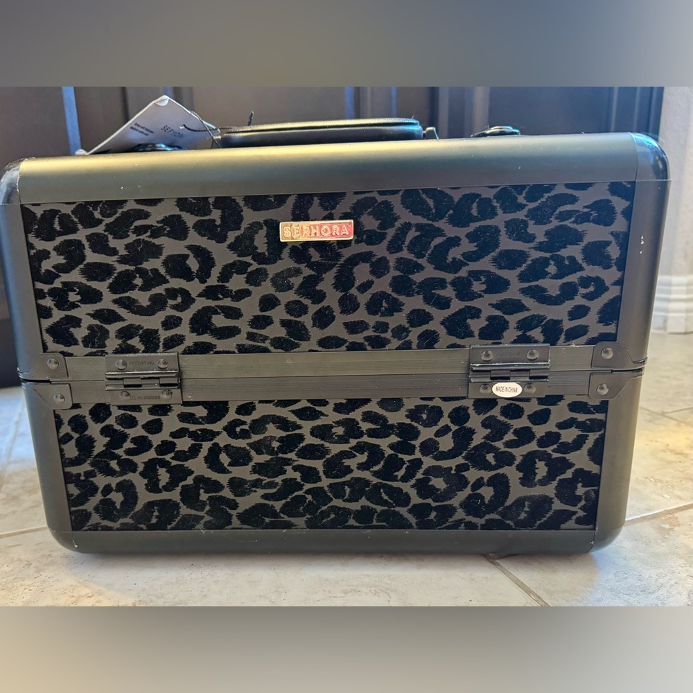 Sephora Strike It Wild Black Leopard Velour Print Makeup Train Case